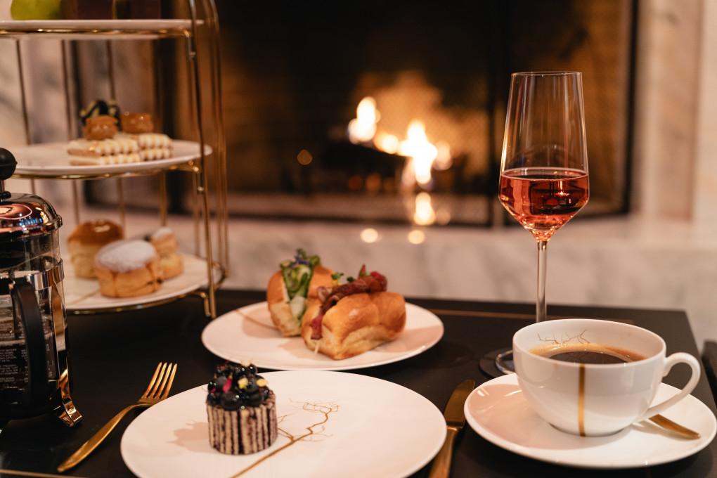 Afternoon Coffee & Pâtisserie